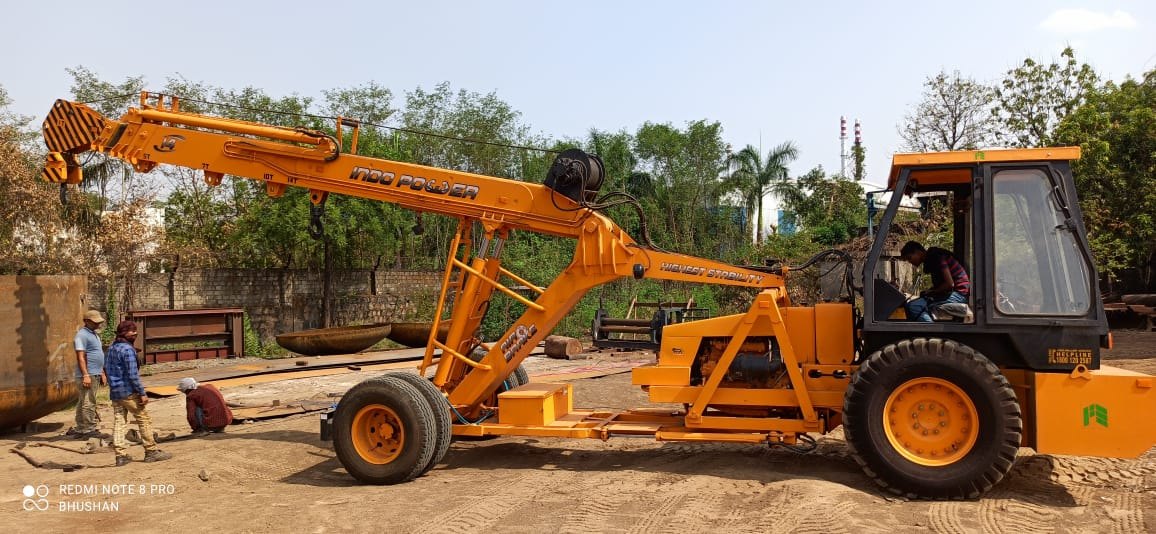 Crane Service Image